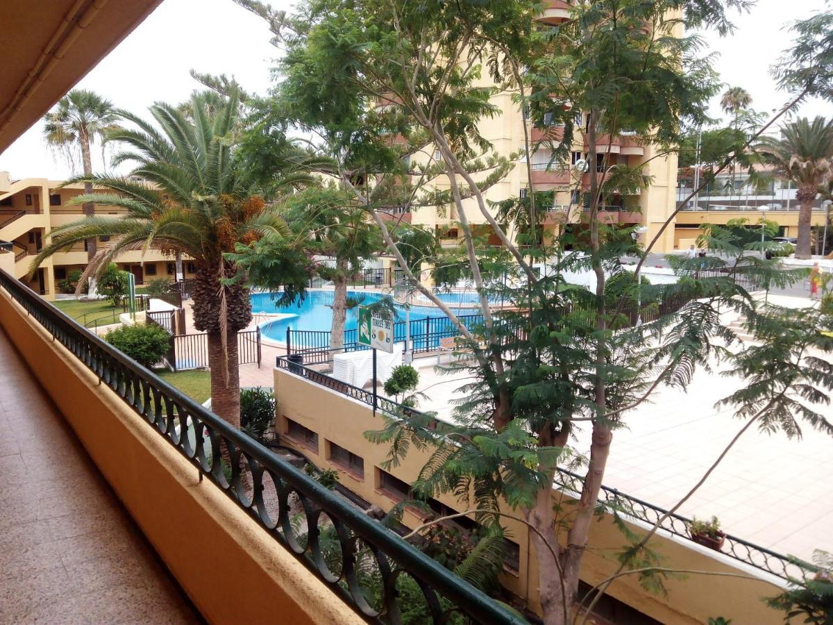 Apartamento Torres del Sol. Playa de las vistas Arona  Exterior foto