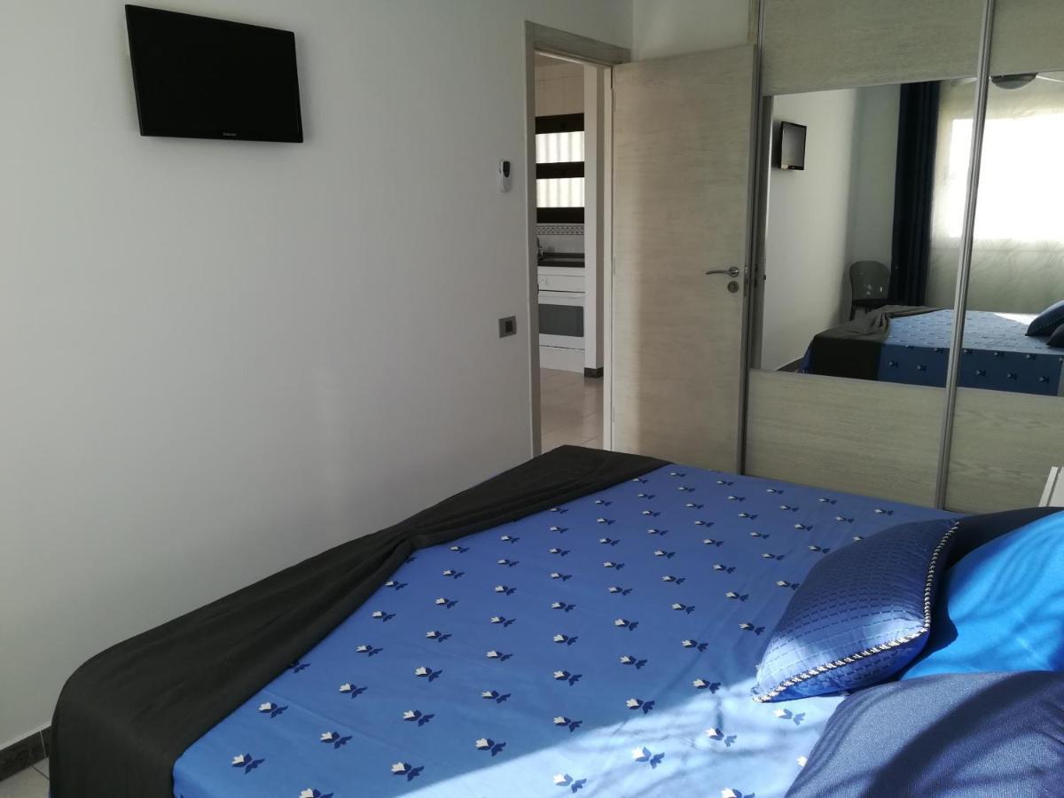 Apartamento Torres del Sol. Playa de las vistas Arona  Exterior foto
